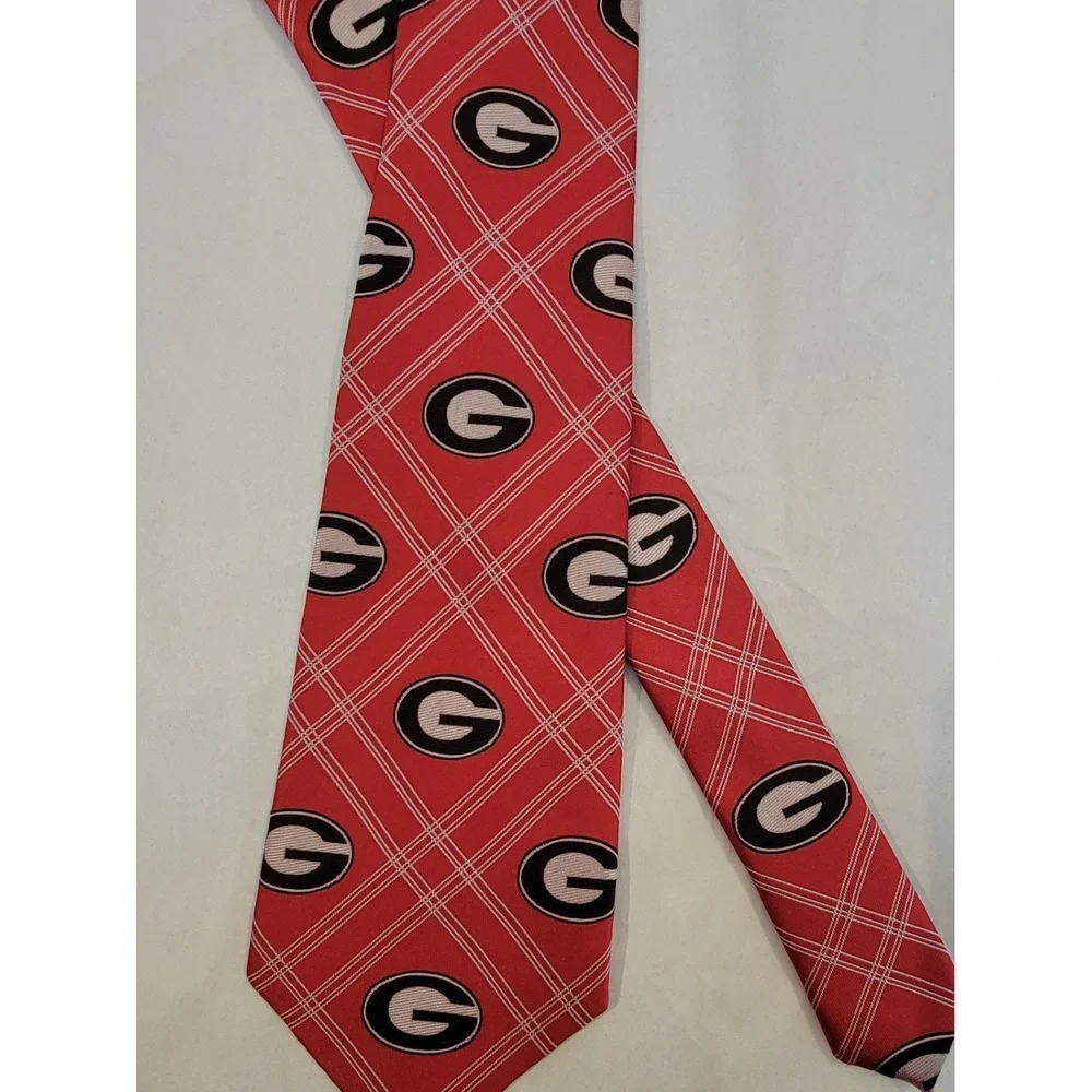 Georgia Bulldogs Tie-- Men's UGA Eagles Wings FOR ANY BULLDOGS FAN!